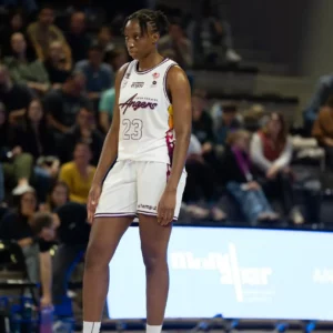 Dans une fin de match irrespirable, l’UFAB enchaîne contre l’ASVEL